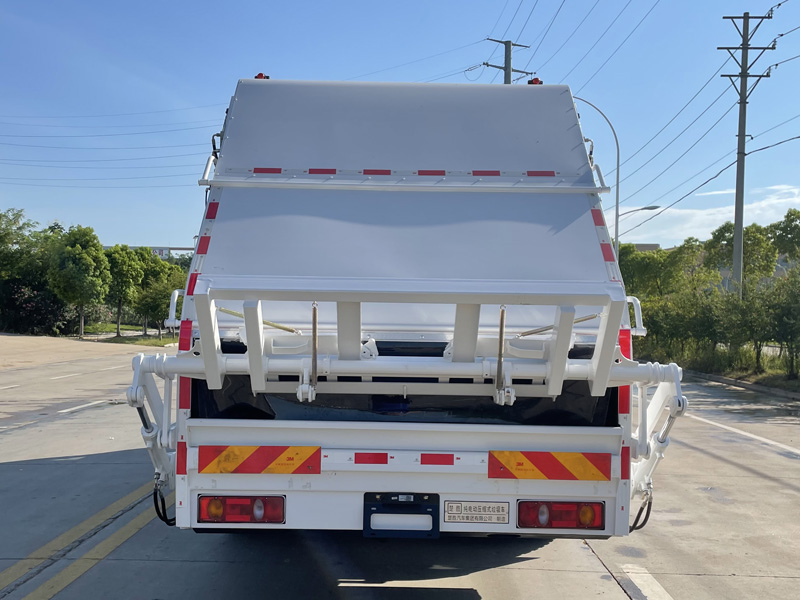 CSC5180ZYSEHBEV純電動(dòng)壓縮式垃圾車(chē)